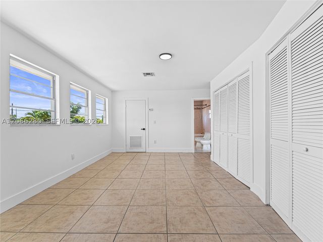 8241 SW 12th Ter, Miami, FL 33144