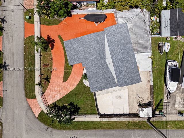 8241 SW 12th Ter, Miami, FL 33144