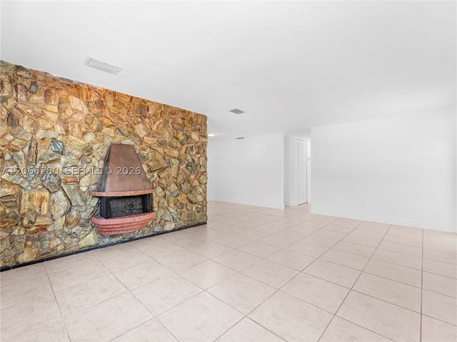 8241 SW 12th Ter, Miami, FL 33144