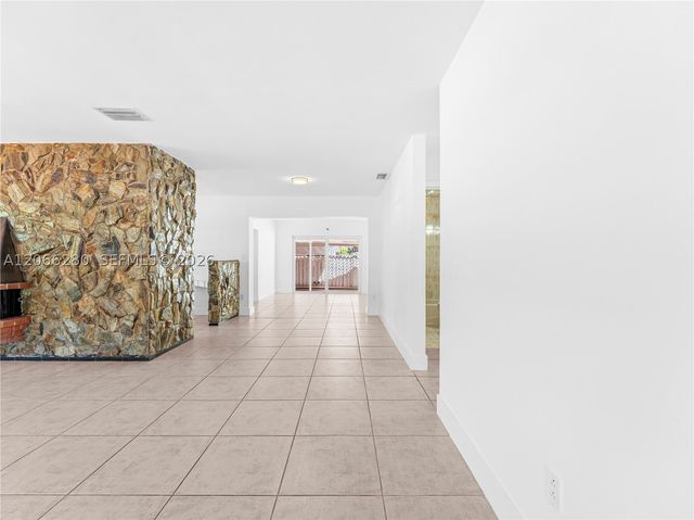 8241 SW 12th Ter, Miami, FL 33144