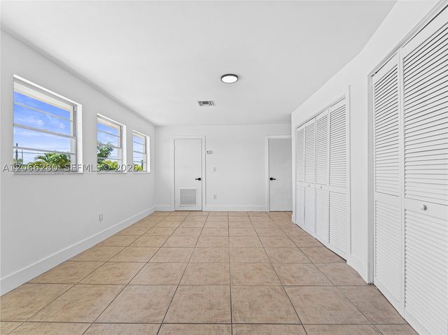 8241 SW 12th Ter, Miami, FL 33144