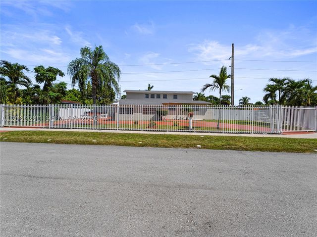 8241 SW 12th Ter, Miami, FL 33144
