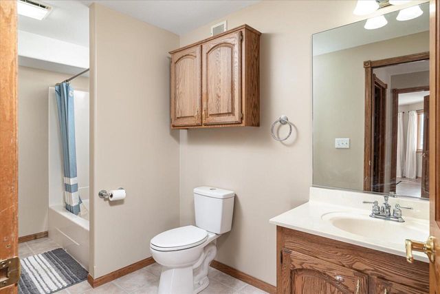 203 Eagles Bluff ROAD, La Crescent, MN 55947