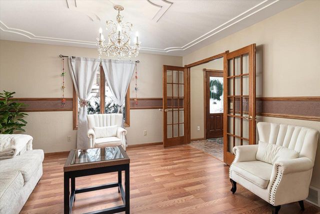 203 Eagles Bluff ROAD, La Crescent, MN 55947