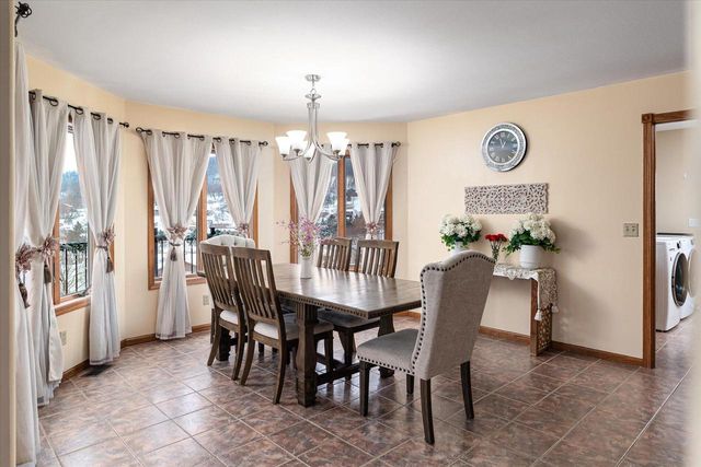 203 Eagles Bluff ROAD, La Crescent, MN 55947