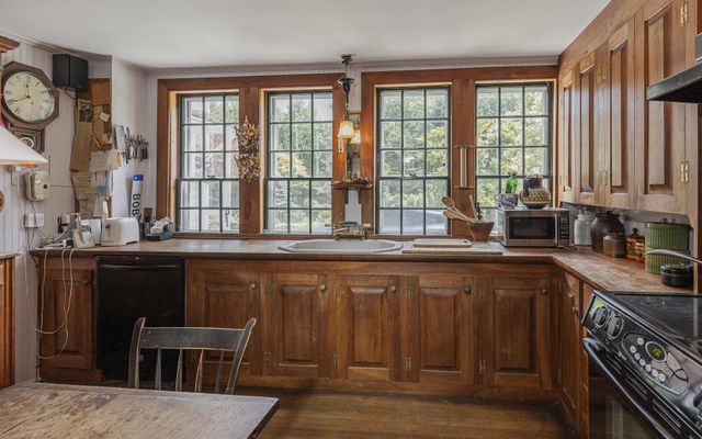 867 Forest Road, Alstead, NH 03602