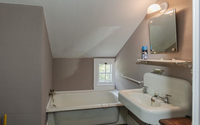 867 Forest Road, Alstead, NH 03602