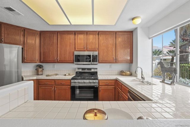 28634 Via Valdez, Laguna Niguel, CA 92677