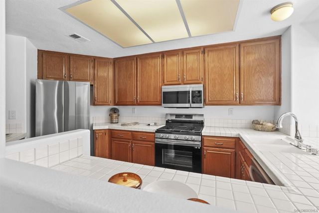 28634 Via Valdez, Laguna Niguel, CA 92677