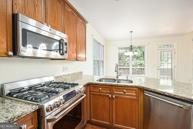225 S Shore Terrace, Fayetteville, GA 30214