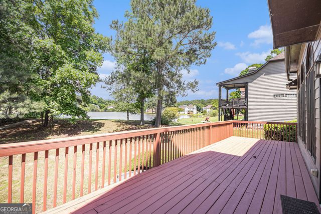 225 S Shore Terrace, Fayetteville, GA 30214