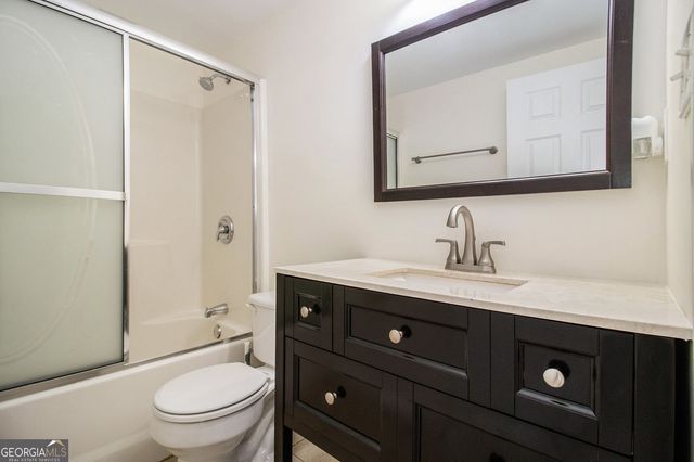 225 S Shore Terrace, Fayetteville, GA 30214
