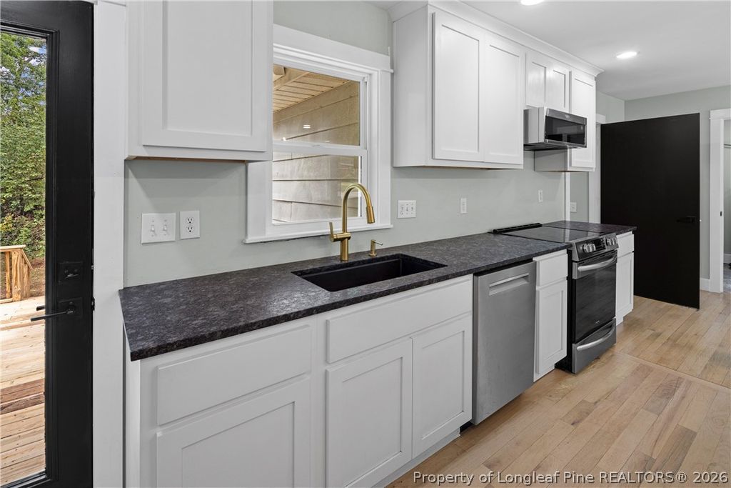 1920 Manteo Street, Fayetteville, NC 28303 — photo 9