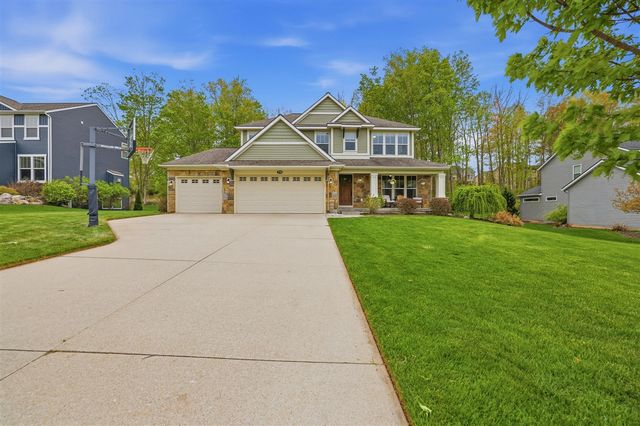 2798 W Morgan Trail, Rockford, MI 49341