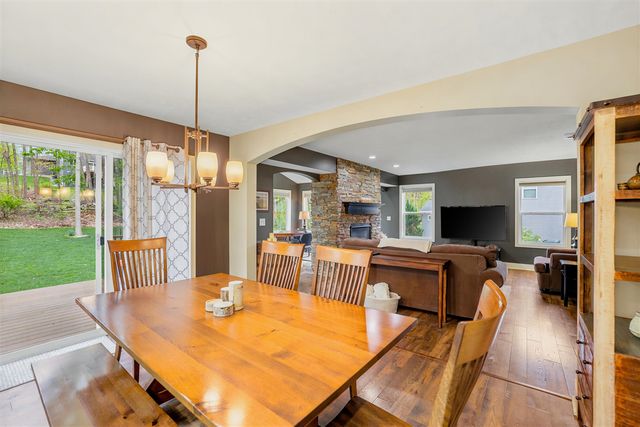 2798 W Morgan Trail, Rockford, MI 49341
