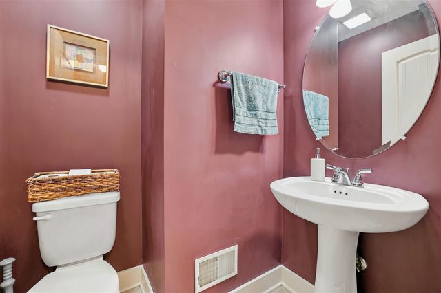 2798 W Morgan Trail, Rockford, MI 49341