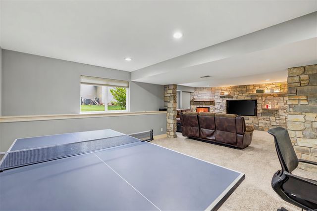 2798 W Morgan Trail, Rockford, MI 49341