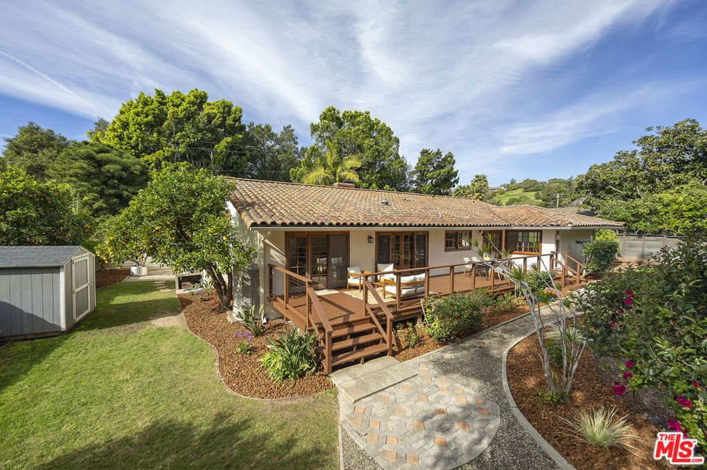 Image 27 of property listing at 1256 Camino Palomera, Santa Barbara, CA 93111