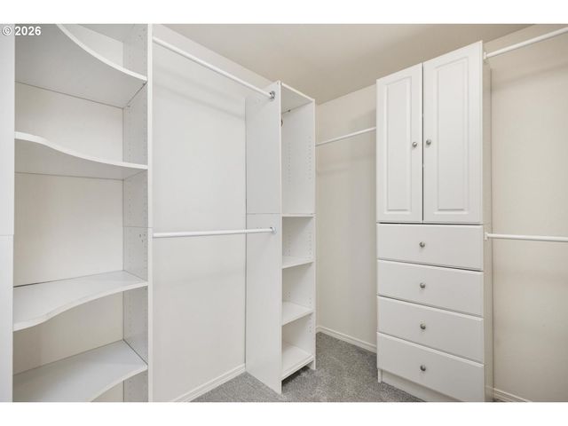 1266 Sw 176TH Ter, Beaverton, OR 97003