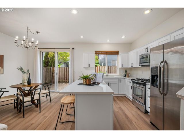 1266 Sw 176TH Ter, Beaverton, OR 97003