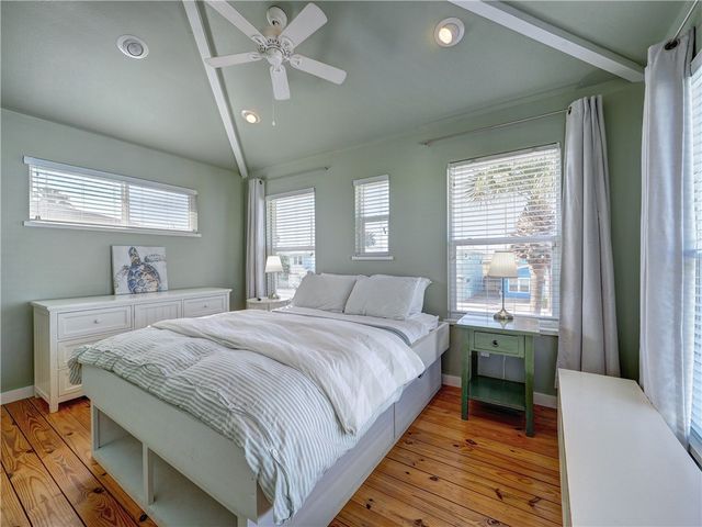 2606 S 11th St 21, Port Aransas, TX 78373