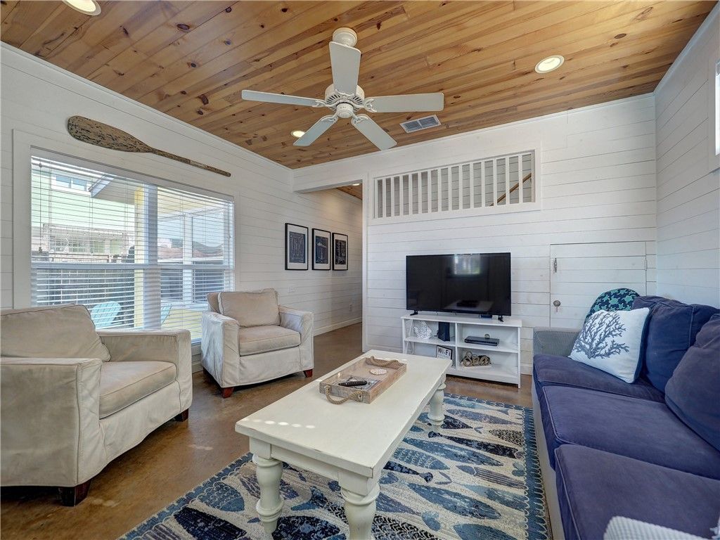 2606 S 11th St 21, Port Aransas, TX 78373 — photo 3