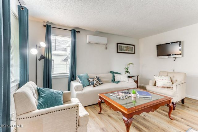 729 S High Avenue A&B, Joplin, MO 64801