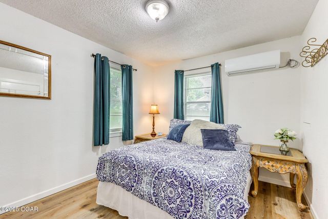 729 S High Avenue A&B, Joplin, MO 64801