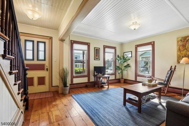 9 West Street, Clinton Twp., NJ 08801