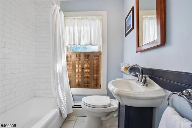 9 West Street, Clinton Twp., NJ 08801