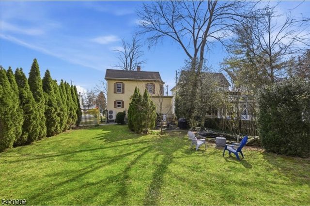 9 West Street, Clinton Twp., NJ 08801