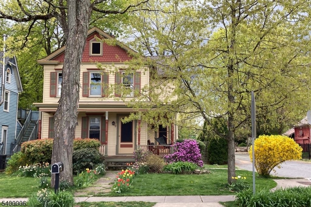 9 West Street, Clinton Twp., NJ 08801