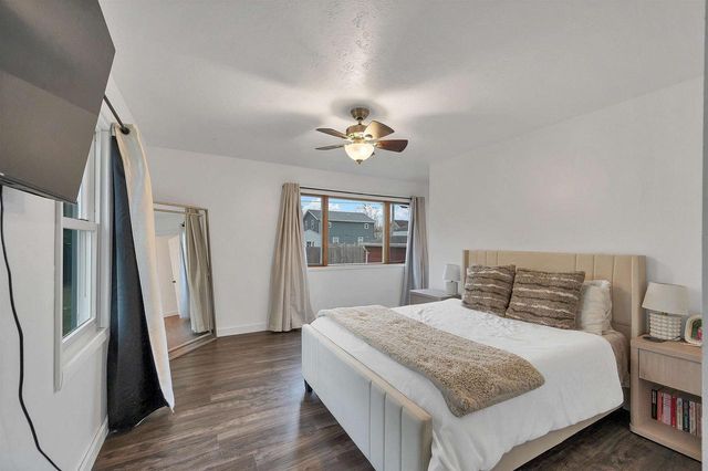 915 COLONIAL AVENUE, Green Bay, WI 54304