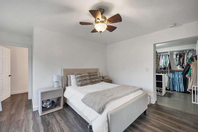 915 COLONIAL AVENUE, Green Bay, WI 54304