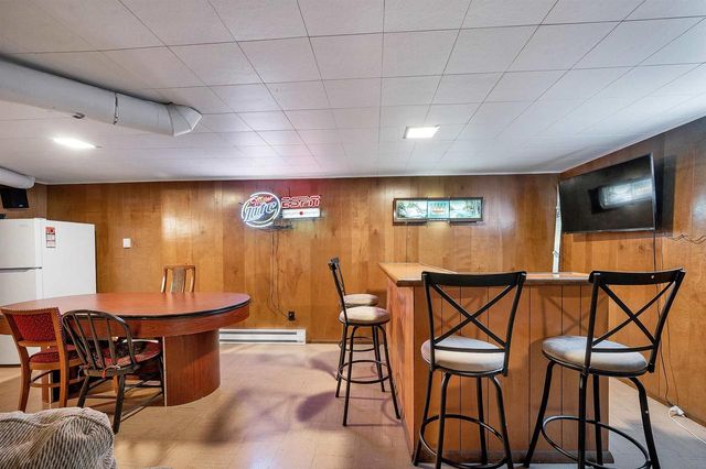 915 COLONIAL AVENUE, Green Bay, WI 54304