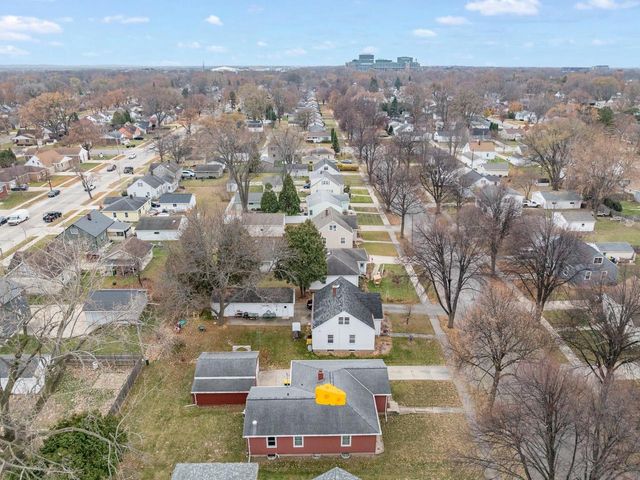 915 COLONIAL AVENUE, Green Bay, WI 54304