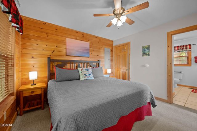 1876 Natures Lane, Sevierville, TN 37862
