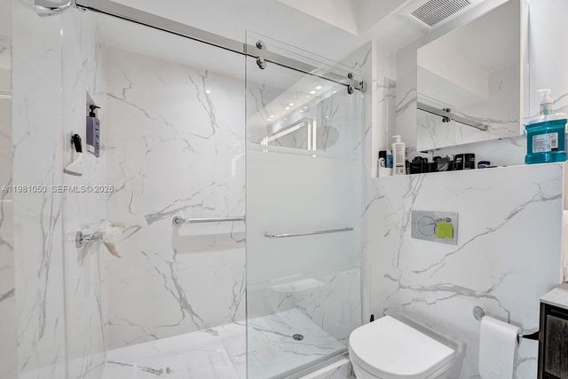 20281 E Country Club Drive 2209, Aventura, FL 33180