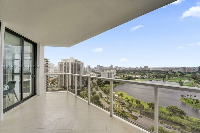 20281 E Country Club Drive 2209, Aventura, FL 33180