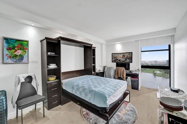 20281 E Country Club Drive 2209, Aventura, FL 33180