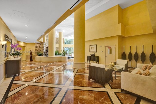 20281 E Country Club Drive 2209, Aventura, FL 33180