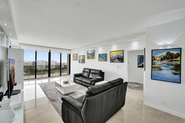 20281 E Country Club Drive 2209, Aventura, FL 33180