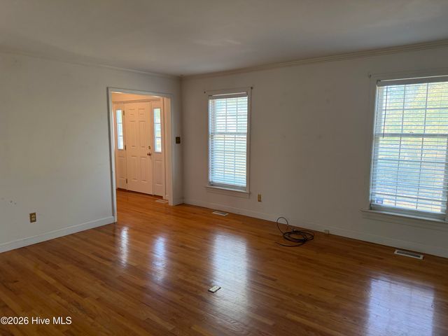 105 Demille Drive, Washington, NC 27889