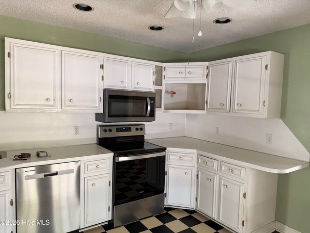 105 Demille Drive, Washington, NC 27889