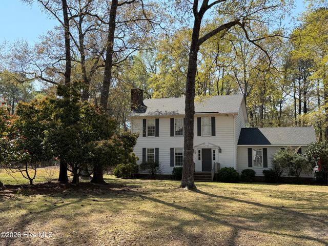 105 Demille Drive, Washington, NC 27889
