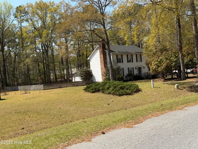 105 Demille Drive, Washington, NC 27889