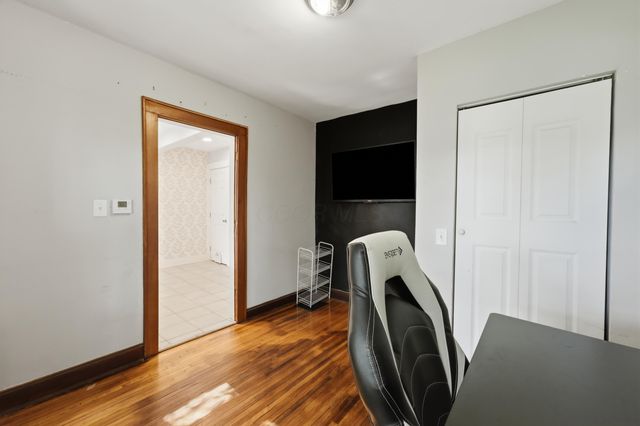 615 Larcomb Avenue, Columbus, OH 43223