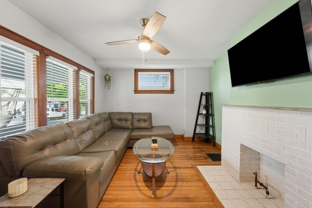 615 Larcomb Avenue, Columbus, OH 43223