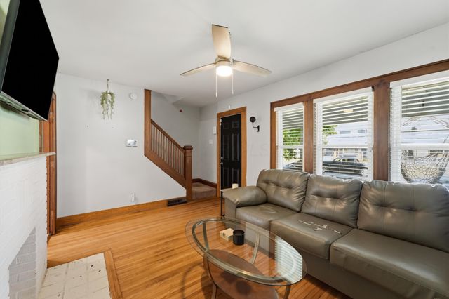 615 Larcomb Avenue, Columbus, OH 43223