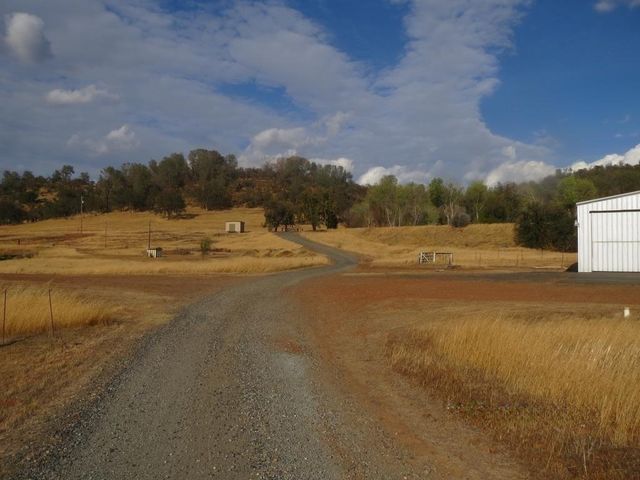 1172 Hodson Rd, Copperopolis, CA 95228